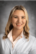 Menendez_Sophia_DO headshot