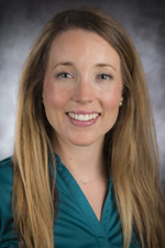 Arielle Poe headshot