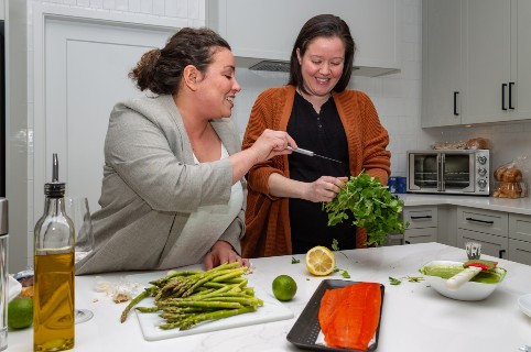 How should my diet change during perimenopause? How should my diet change during perimenopause?