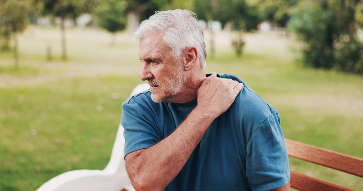 man with shoulder pain