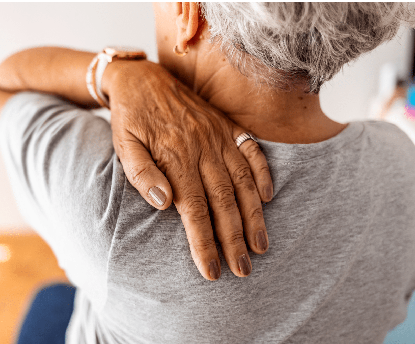 Shoulder and Upper Arm Pain Blog Women neck pain